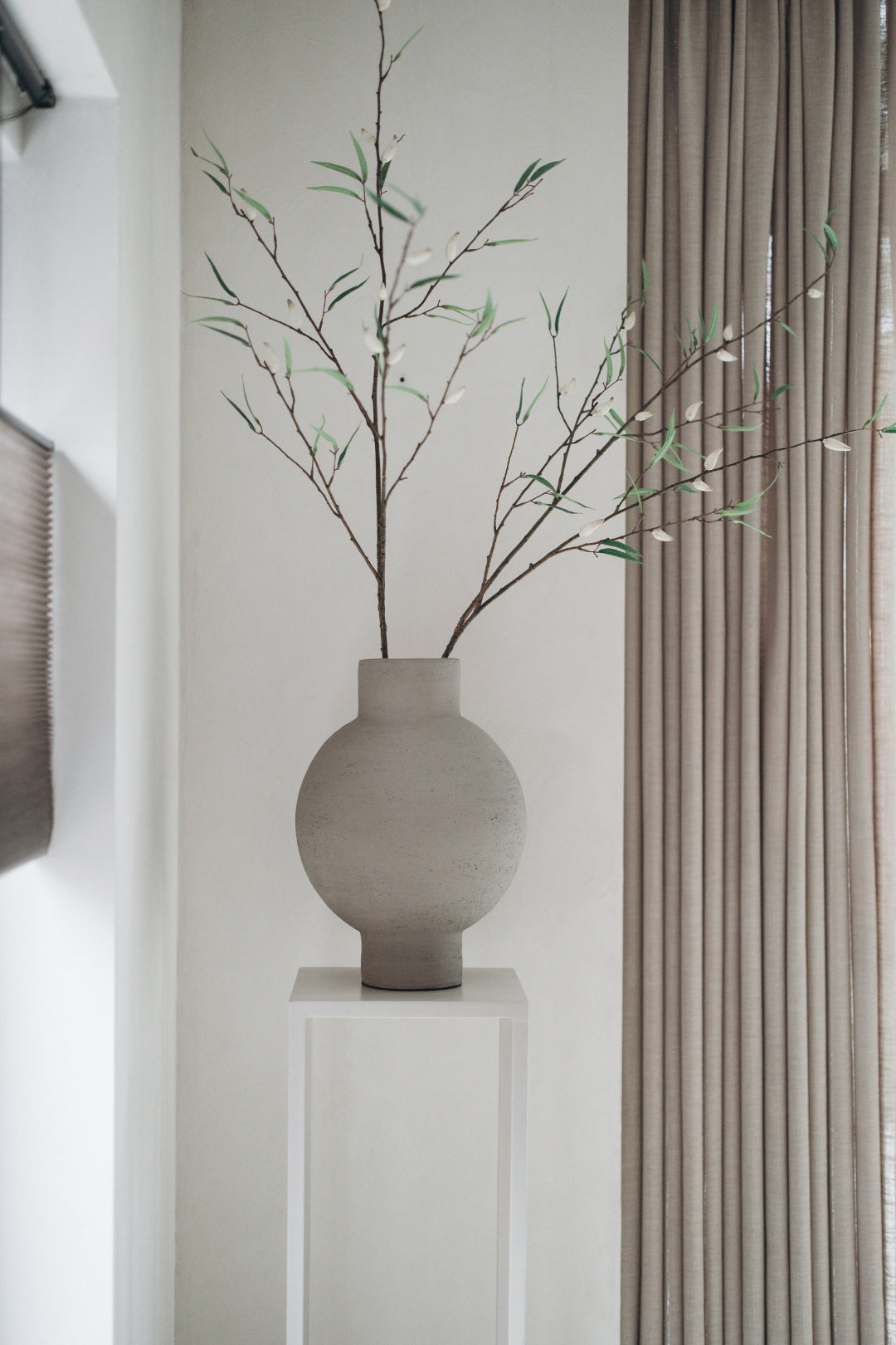 Bolvaas - Ovaal - Taupe - 34x20 cm - STILL