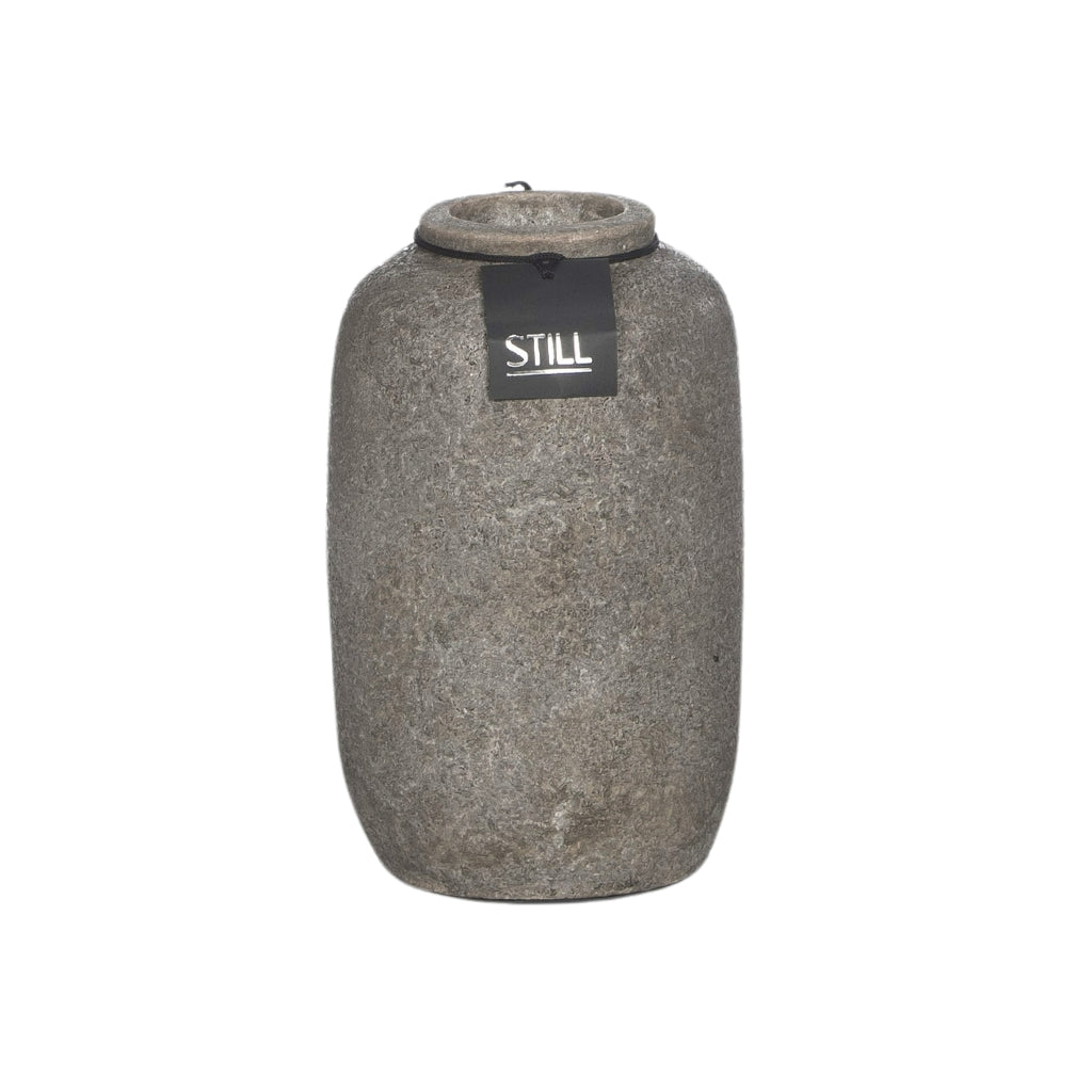 Flesvaas Earth van STILL – Handgemaakte aardewerken vaas (30x18 cm) in natuurlijke tinten, perfect voor zijden bloemen of droogbloemen.