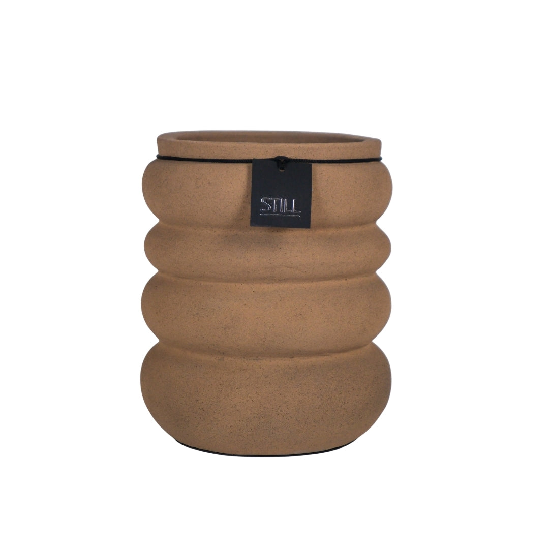 Plantenpot met brede ribbels – Latte – 29x24 cm – STILL