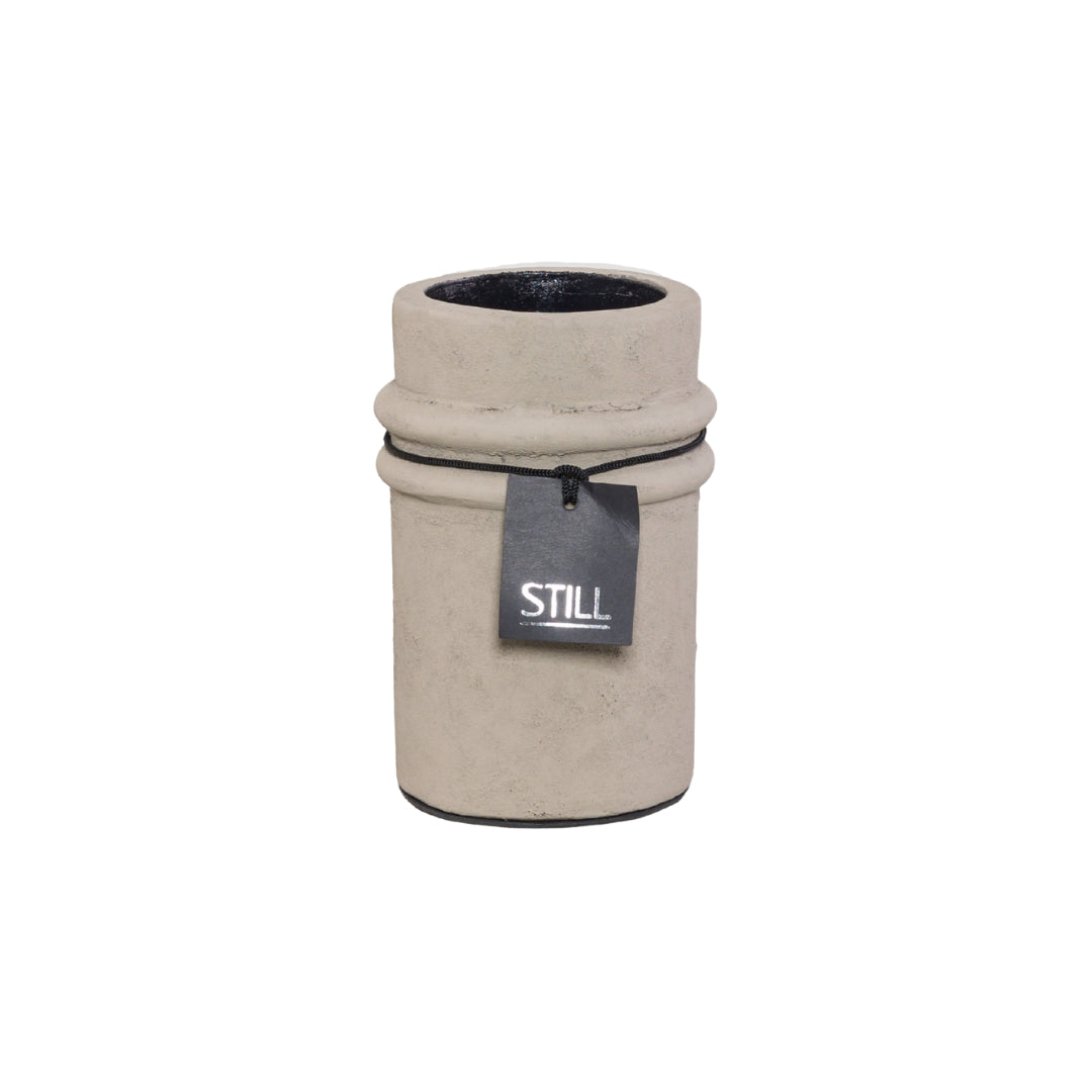 Handgemaakte STILL vaas met ribbels, cilinder vorm, taupe, aardewerk, 31x13 cm, geschikt voor droogbloemen en interieurdecoratie.