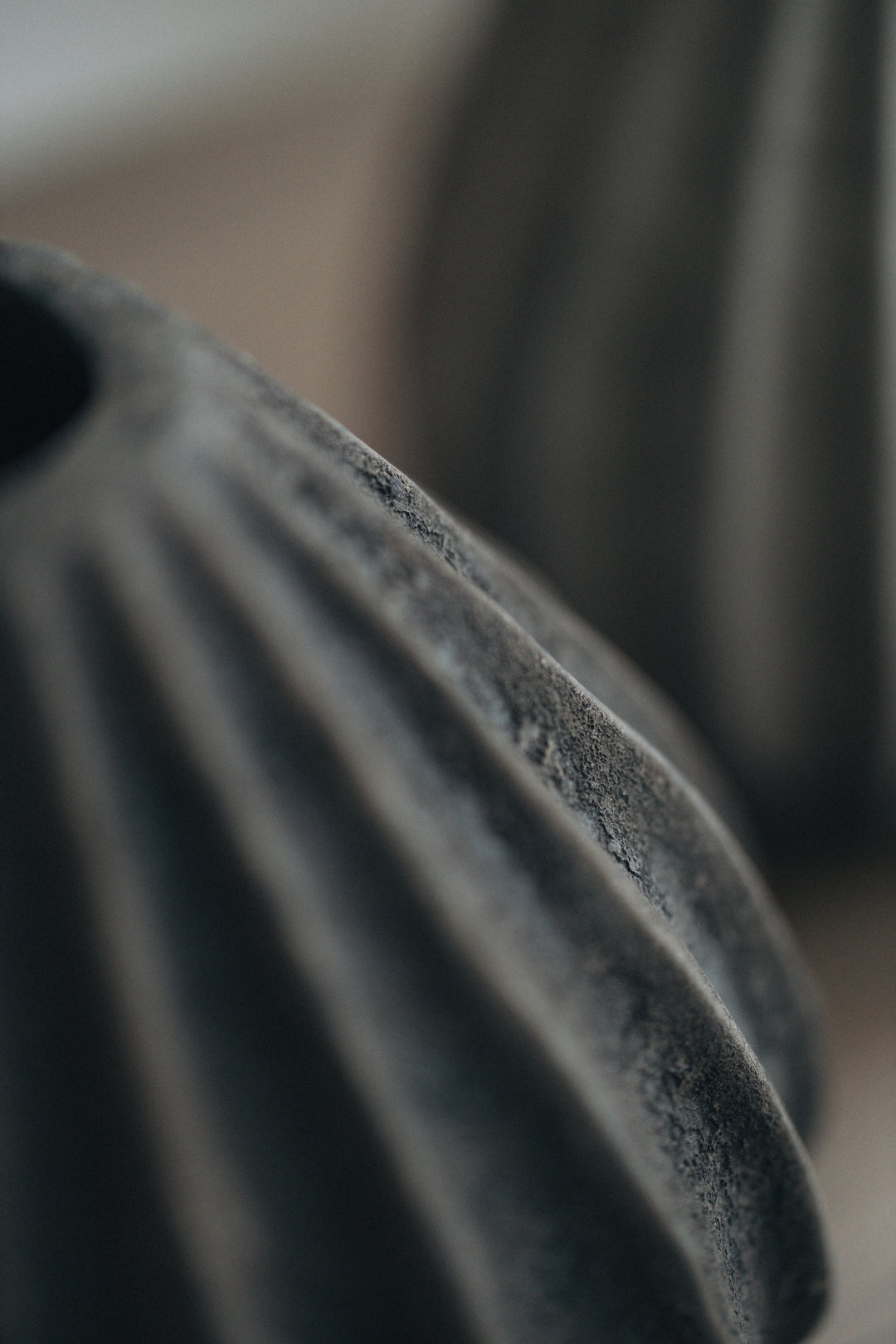 Grote Vaas met ribbels