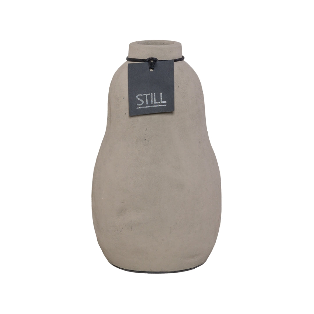 Flesvaas met organische vorm van handgemaakt aardewerk, taupe, 24 cm hoog – perfect voor zijden bloemen en droogbloemen.