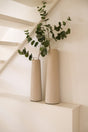 Hoge_gladde_Vazen_set_Beige_50_14_en_40_12_cm_STILL