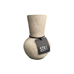 Kleine flesvaas light - 20x14 cm van STILL, handgemaakt aardewerk in neutrale tinten, ideaal voor kleine bloemen of decoratie