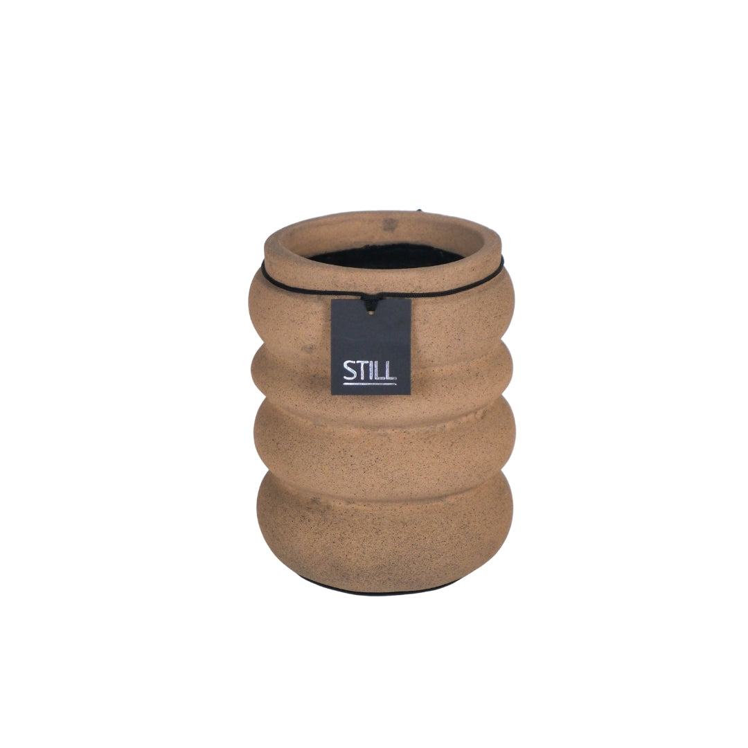 Plantenpot met brede ribbels – Latte – 25x19 cm – STILL