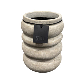 Plantenpot met brede ribbels van STILL Collection, model ‘Light’, formaat 24x18 cm – stijlvolle decoratieve bloempot met organische vorm.