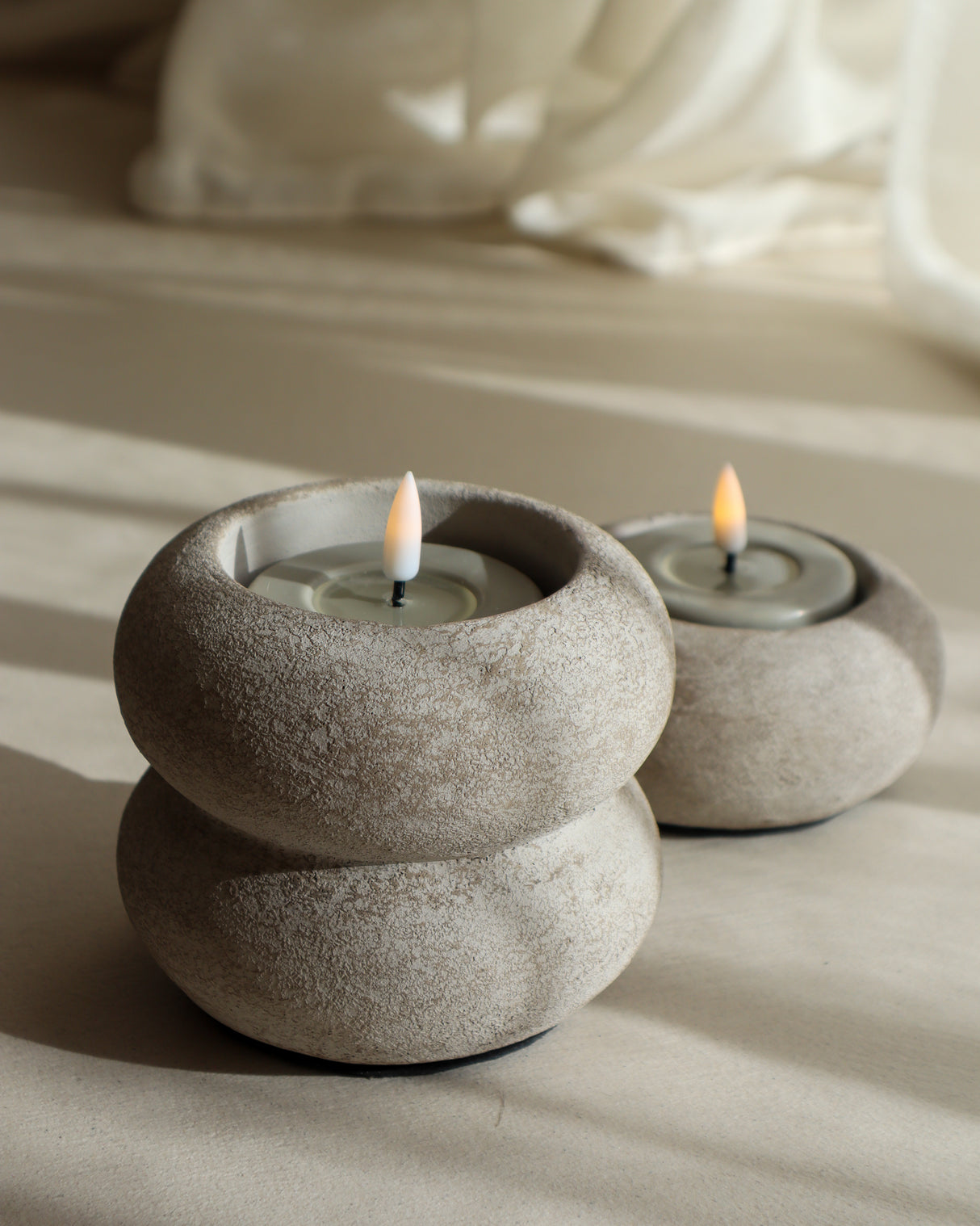 Waxinelichthouder dubbel met maxi led waxinelicht