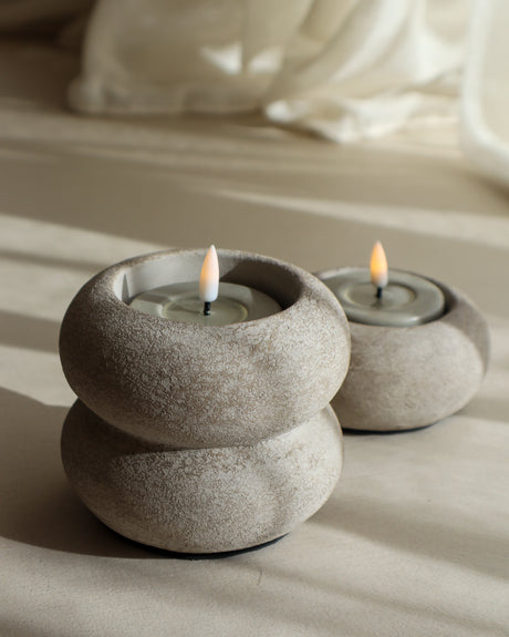 Waxinelichthouder maxi light 10x8 cm van aardewerk met brandend waxinelicht van STILL